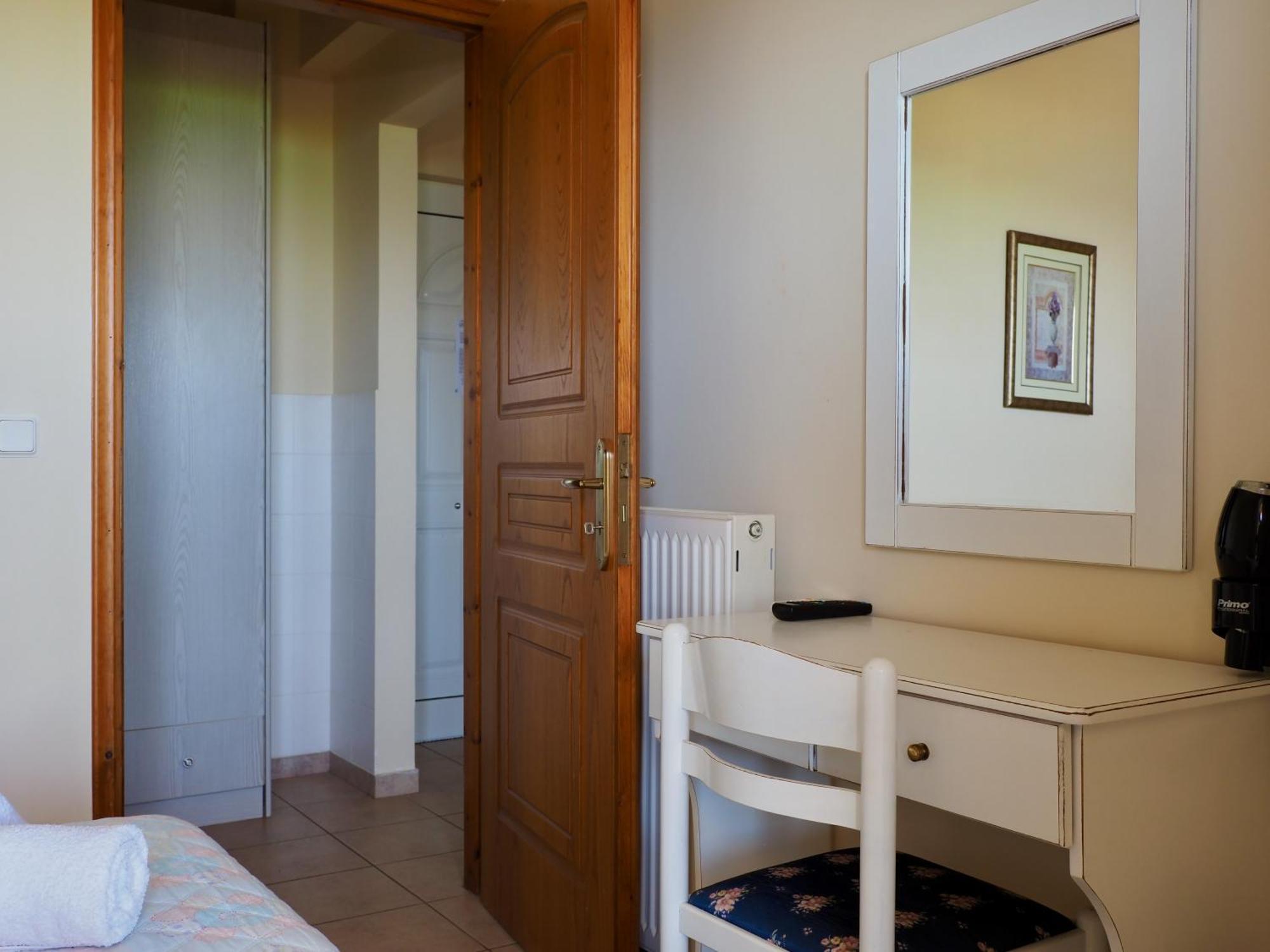 Iliopetro Apartment Monemvasia Luaran gambar